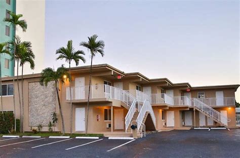 fort lauderdale cornerstone